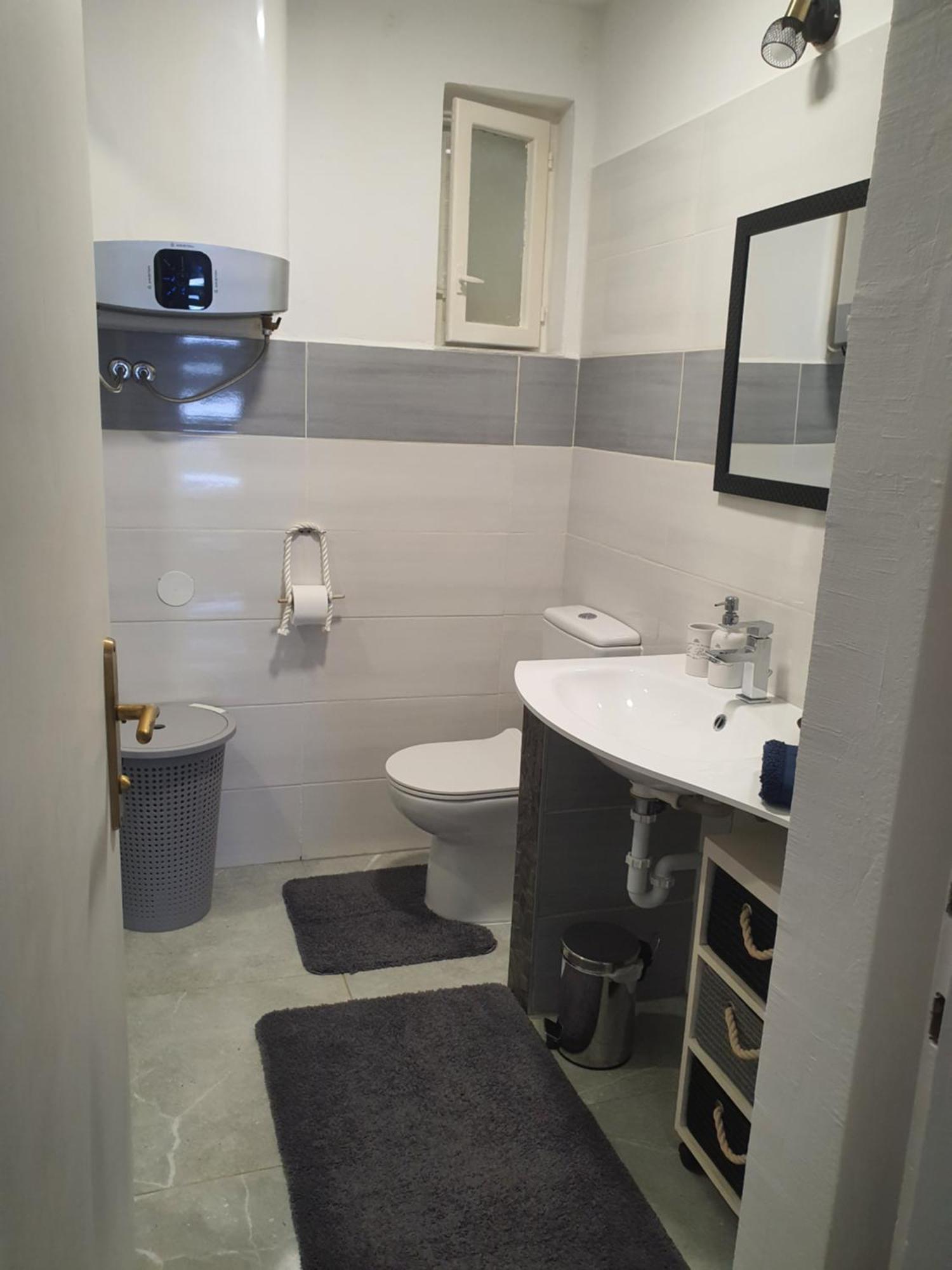 카를로바크 Kuca Za Odmor Seahouse 아파트 외부 사진