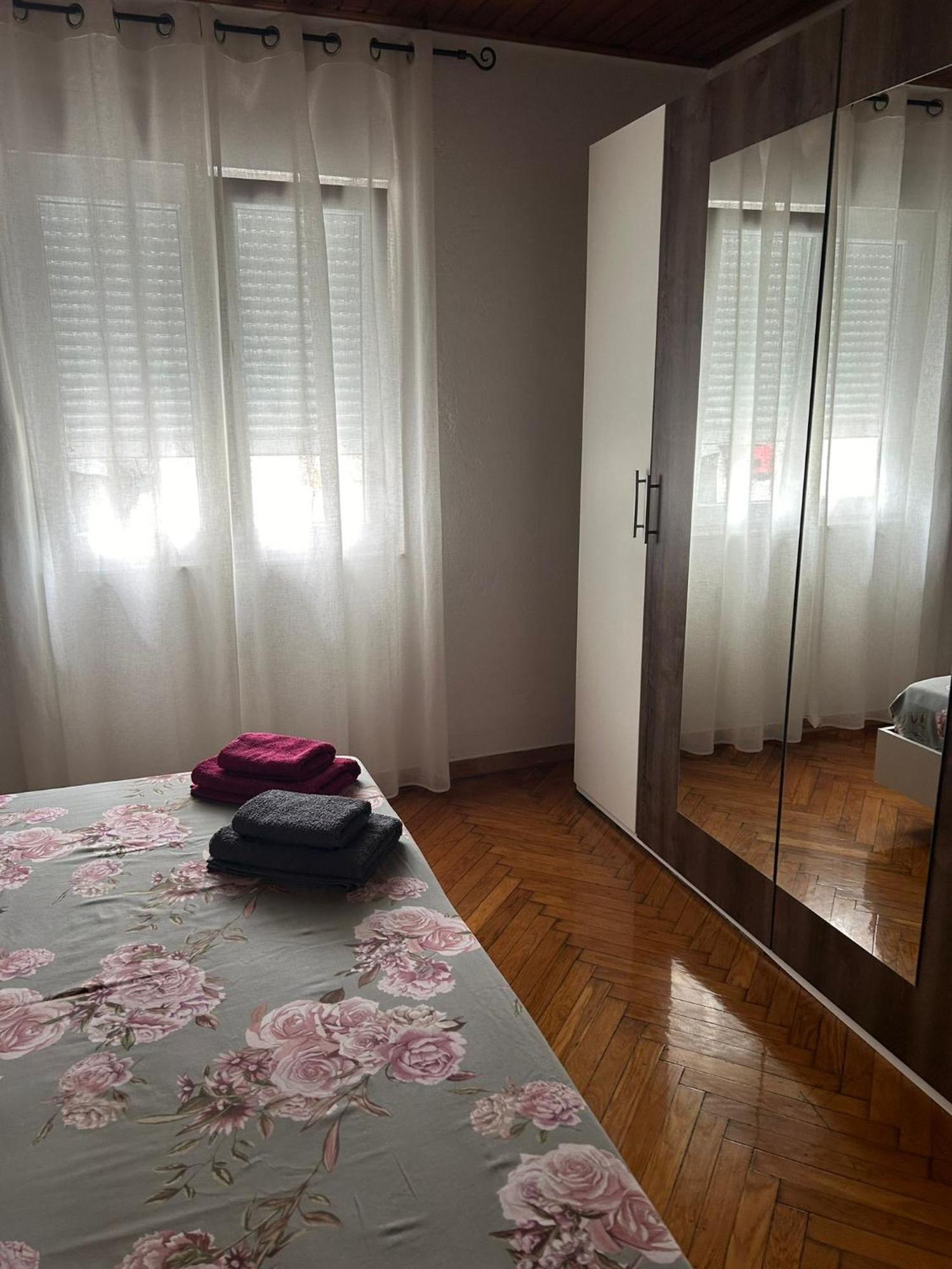 카를로바크 Kuca Za Odmor Seahouse 아파트 외부 사진